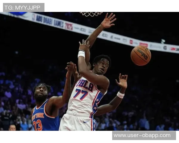 埃奇库姆首秀表现惊艳砍下34分与名宿齐名赢得队友认可 埃奇库姆首秀表现惊艳砍下34分与名宿齐名赢得队友认可