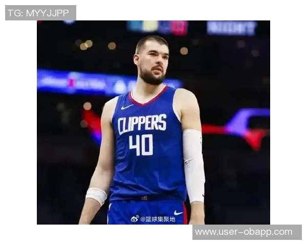 卢指导谈对阵龙狮策略强调祖巴茨在低位进攻的重要性 卢指导谈对阵龙狮策略强调祖巴茨在低位进攻的重要性