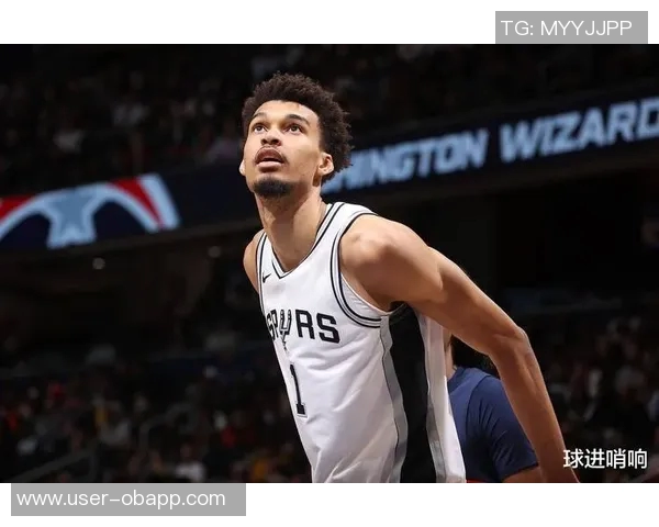 文班近期表现惊艳两场比赛40分钟狂砍49分18篮板命中率超六成 文班近期表现惊艳两场比赛40分钟狂砍49分18篮板命中率超六成